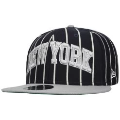 9Fifty Yankees Stripes Cap By New Era -Modehutgeschäft 9Fifty Yankees Stripes Cap by New Era dunkelblau.64293 rf192