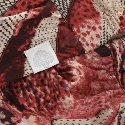 Sapphire Flowerpot Turban By Christine Headwear -Modehutgeschäft Sapphire Flowerpot Turban by Christine Headwear beige rot.62604 4rf271